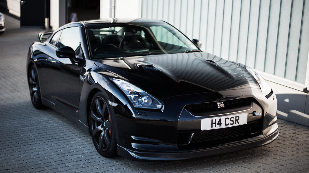 Nissan GTR